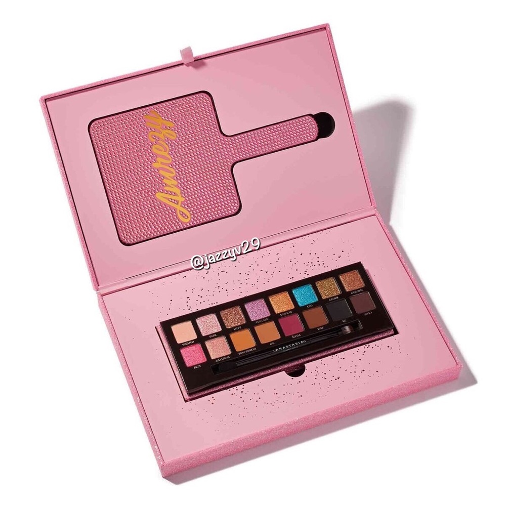 💖Amrezy x Anastasia Beverly Hills PR Package💖